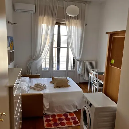 Abbrescia 50 Apartment
